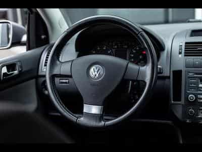 VW Polo IV (9N3) 1.4 UNITED (2008) - Photo 11