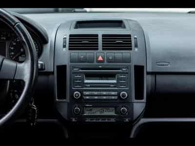 VW Polo IV (9N3) 1.4 UNITED (2008) - Photo 13