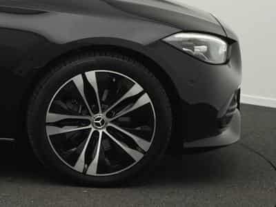 Mercedes C 180 T Avantgarde LED+Kamera+EasyPack+MBUX (2025) - Foto 8