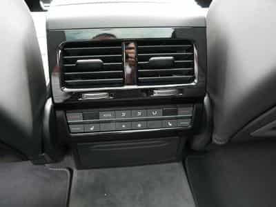 VW Touareg FINAL-EDITION (2026) - Photo 11