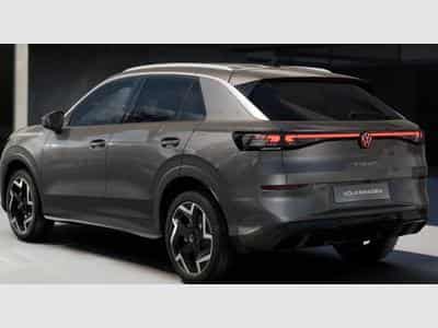 VW T-Roc R-Line (2026) - Photo 3