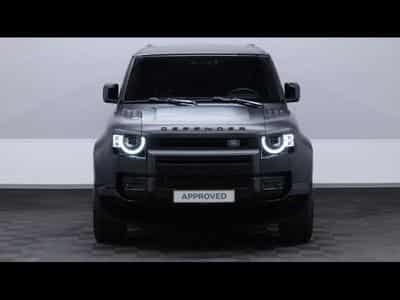 Land-Rover Defender 110 D250 xDynamic SE (2025) - Photo 2