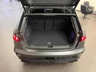Audi S3 Sportback TFSI 333 CH / 245 kW S tronic quattro (2026) - Foto 9