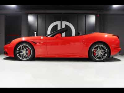Ferrari California T 3.9 V8 (560 CH) – PACK HANDLING SPECIALE - POWER 12M - ROS (2016) - Photo 2