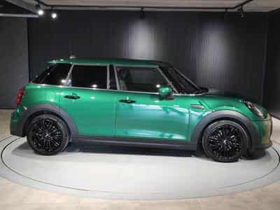 Mini Cooper 1.5i BOITE AUTO CARPLAY GPS BLUETOOTH PHARES LED (2022) - Photo 2