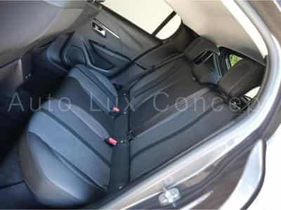 Peugeot 208 1.2 PureTech 100 S&S Allure Pack (2022) - Photo 11