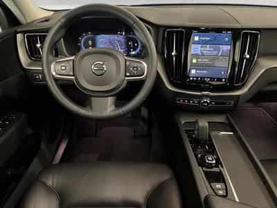 Volvo XC60 Core (2022) - Photo 14