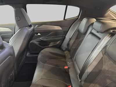 Peugeot 408 GT Plug-In Hybrid 225 EAT8 (2025) - Photo 12