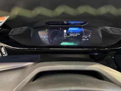 Peugeot 408 GT Plug-In Hybrid 225 EAT8 (2025) - Photo 15