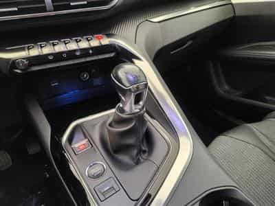 Peugeot 5008 1.5 BlueHDi Allure *CARPLAY/CAMERA/7PLACES* (2021) - Photo 13