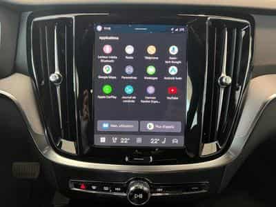 Volvo V60 Plus Dark (2025) - Photo 11