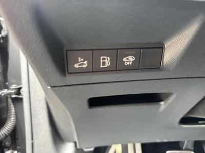 Peugeot 5008 First Edition GT Plug-in Hybrid 195 e-DCS7 (2025) - Foto 15