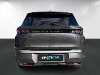 Peugeot 5008 First Edition GT Plug-in Hybrid 195 e-DCS7 (2025) - Foto 8