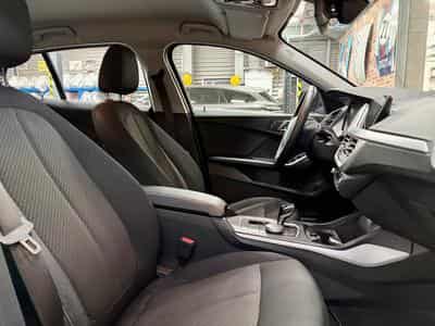 BMW 120 120iA 2.0 178cv Auto HATCH Navi/ClimaA/Park/ALU17 (2023) - Photo 8