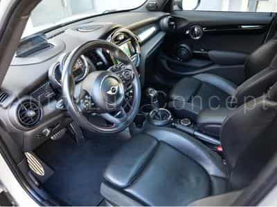 Mini Cooper S 5 portes (2016) - Photo 5