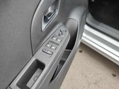 Opel Corsa 1.5 TURBO D CARPLAY BLUETOOTH CLIM CAMERA (2022) - Photo 12