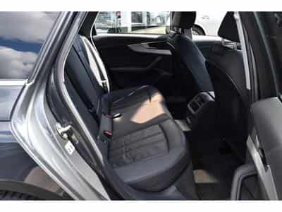 Audi A4 Avant 30 TDI S-Tronic CUIR LANE SIDE GPS CAM 1° MAIN (2022) - Photo 8