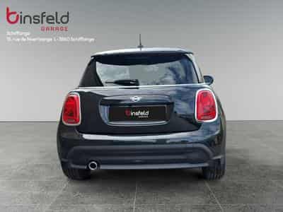 Mini Cooper 3 Facelift (2023) - Photo 4
