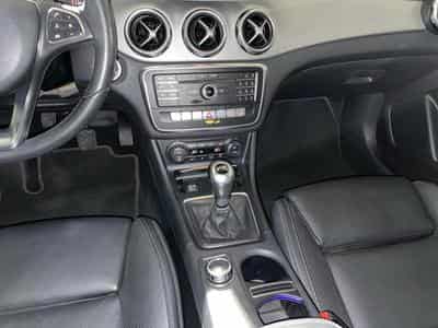 Mercedes GLA 200 GLA d DCT PACK URBAN (2017) - Photo 10