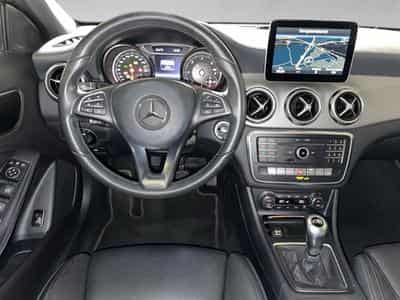Mercedes GLA 200 GLA d DCT PACK URBAN (2017) - Photo 6