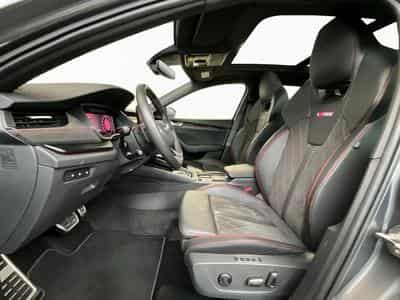 Skoda Octavia RS+DSG+LED+NAVI+PANO+LM19+AHK (2025) - Photo 9