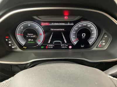 Audi Q3 SB+S-Line+35TDI+S-Tronic+P.Premium (2025) - Photo 11