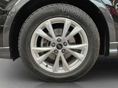 Audi Q3 SB+S-Line+35TDI+S-Tronic+P.Premium (2025) - Photo 8