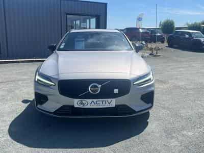 Volvo V60 T8 AWD 310+145 POLESTAR ENGINEERED GEARTRONIC 8 (2023) - Photo 2