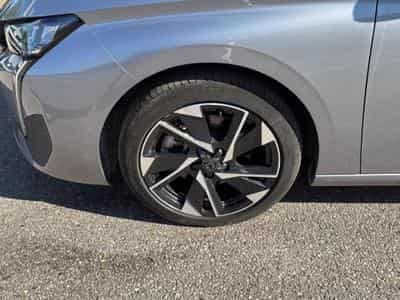 Peugeot 308 1.5 BLUEHDI 130 ALLURE EAT8 (2025) - Photo 12