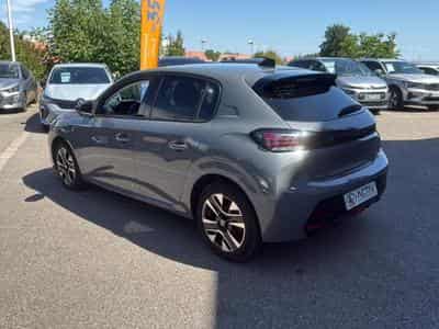 Peugeot 208 1.2 100 ALLURE (2025) - Photo 9