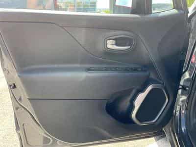 Jeep Renegade Renegade 1.5 GSE -GARANTIE JUSQU'A 36 MOIS- (2023) - Foto 8