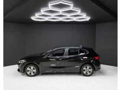 BMW 116 D / Business / CarPlay / 1. Hand (2021) - Photo 2