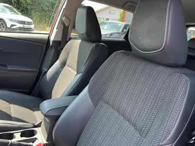 Toyota AURIS HSD 136H STYLE (2015) - Photo 14