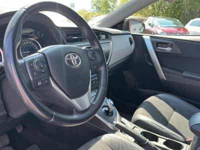 Toyota AURIS HSD 136H STYLE (2015) - Photo 15