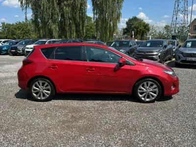 Toyota AURIS HSD 136H STYLE (2015) - Photo 4