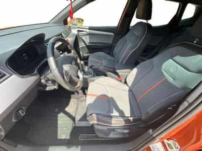 Seat Arona Arona Style Beats DSG, 17" Alu, Park Assist, ACC (2019) - Foto 10