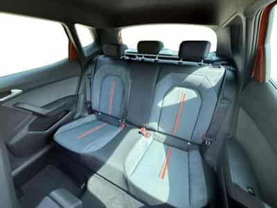 Seat Arona Arona Style Beats DSG, 17" Alu, Park Assist, ACC (2019) - Foto 12