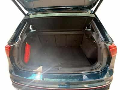 VW Tiguan Tiguan R-Line 4Motion, AHK, DCC, Stnd.-Hzg., 19" (2021) - Foto 14