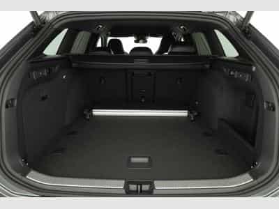 VW Passat Variant 2.0 TDI 142 kW 4Motion R-Line (2026) - Photo 11