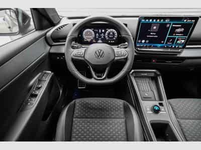 VW T-Roc neuer 1,5 eTSI (2026) - Foto 8