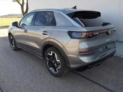 VW T-Roc 1.5 eTSI 110 kW R-Line (2026) - Foto 2