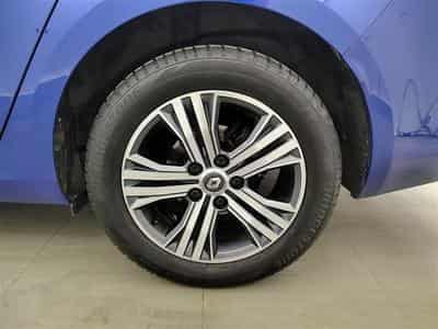 Renault Megane 1.33 TCe 140cv Evolution NAVI / FULL LED / PDC AV+AR / JA 16 (2023) - Foto 6