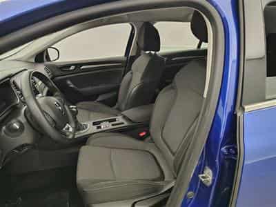 Renault Megane 1.33 TCe 140cv Evolution NAVI / FULL LED / PDC AV+AR / JA 16 (2023) - Foto 7