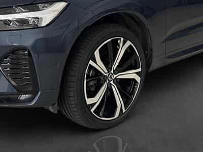 Volvo XC60 Ultra Dark (2025) - Foto 4