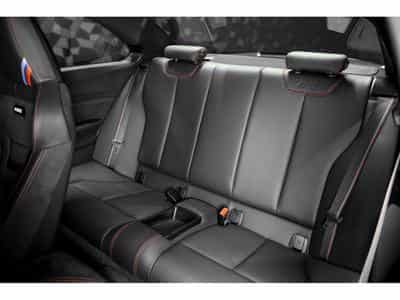 BMW M2 CS F87 3.0 DKG7 (2021) - Foto 11