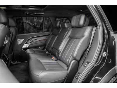 Land-Rover Range Rover P530 4.4 V8 LWB AUTOBIOGRAPHY - 7 PLACES (2024) - Photo 10