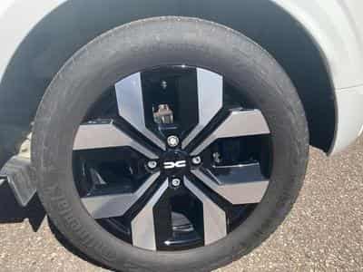 Dacia SANDERO 1.0 TCE 90 JOURNEY (2025) - Photo 9