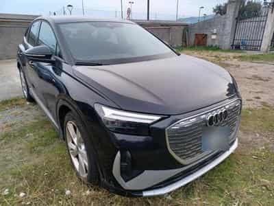Audi Q4 e-tron S line Sportback (2023) - Photo 2