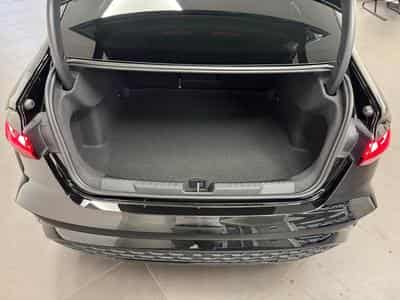 Audi A3 Limousine S line 35 TFSI 150 CV / 110 kW S tronic (2025) - Photo 8