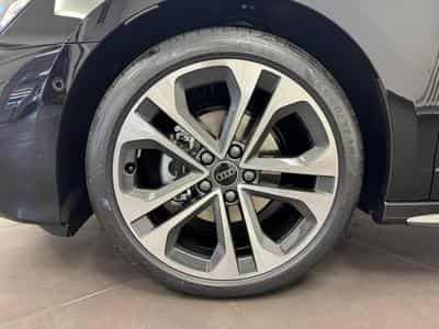 Audi A3 Limousine S line 35 TFSI 150 CV / 110 kW S tronic (2025) - Photo 9